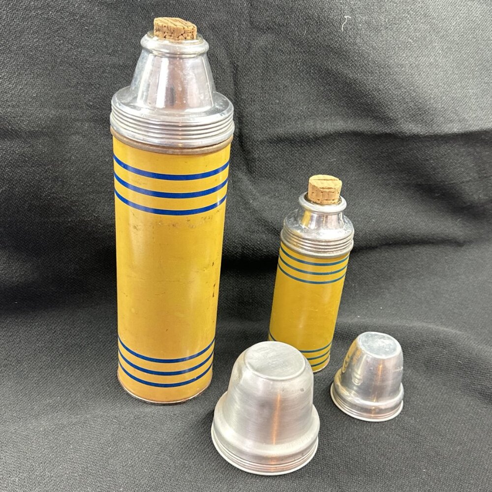 Vintage Belknap Blue Grass Themos (Set of 2) - Picture 2 of 10